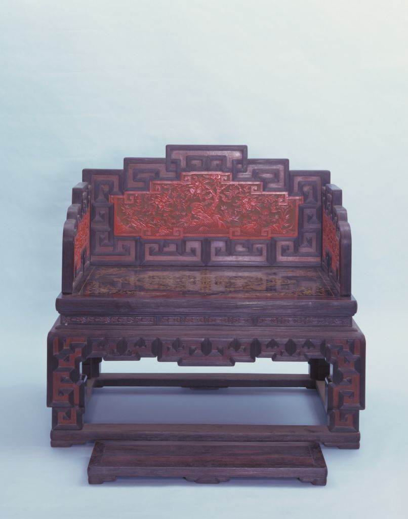 图片[1]-Rosewood inlaid with carved red backrest throne-China Archive